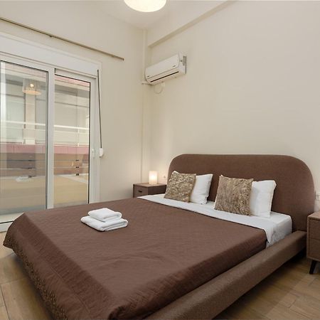 Cozy New Apartment Nearby Metro Афины Экстерьер фото