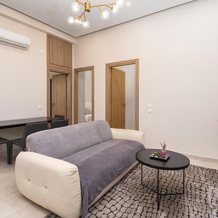 Cozy New Apartment Nearby Metro Афины Экстерьер фото