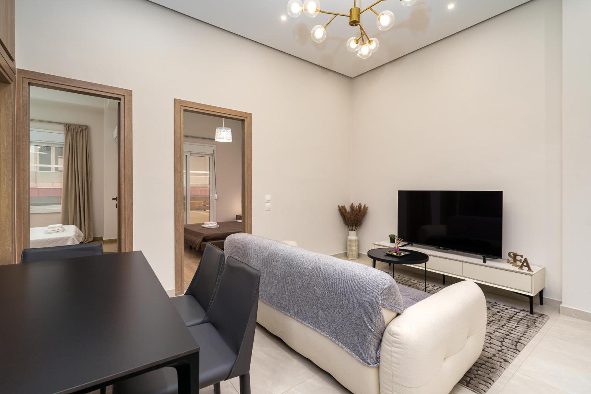Cozy New Apartment Nearby Metro Афины Экстерьер фото
